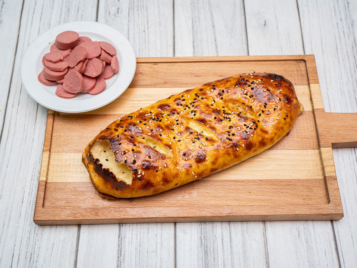 Hot dog roll