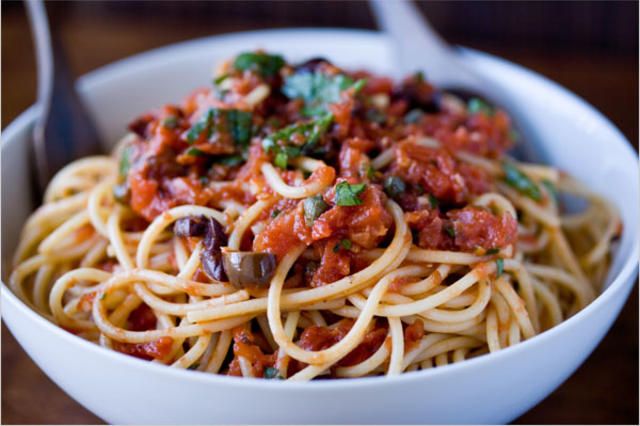 Oriental Sausage Spaghetti