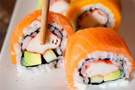 rainbow roll uramaki