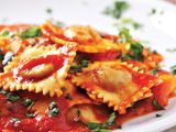 Ravioli Al Pomodoro E Basilico Pasta