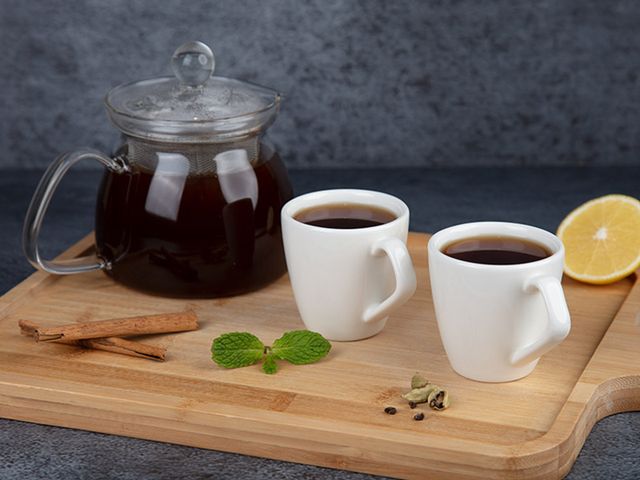 Red Tea With Mint