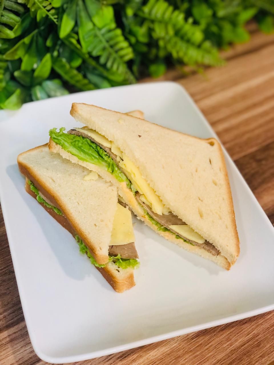 Roast Beef Toast