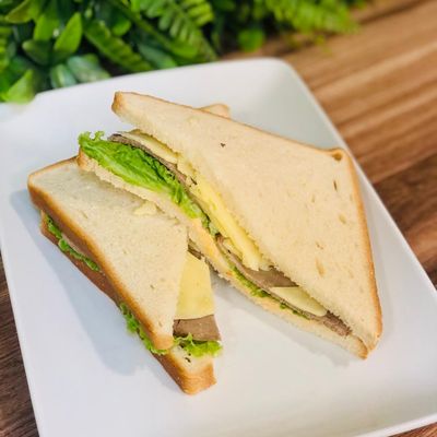 Roast Beef Toast