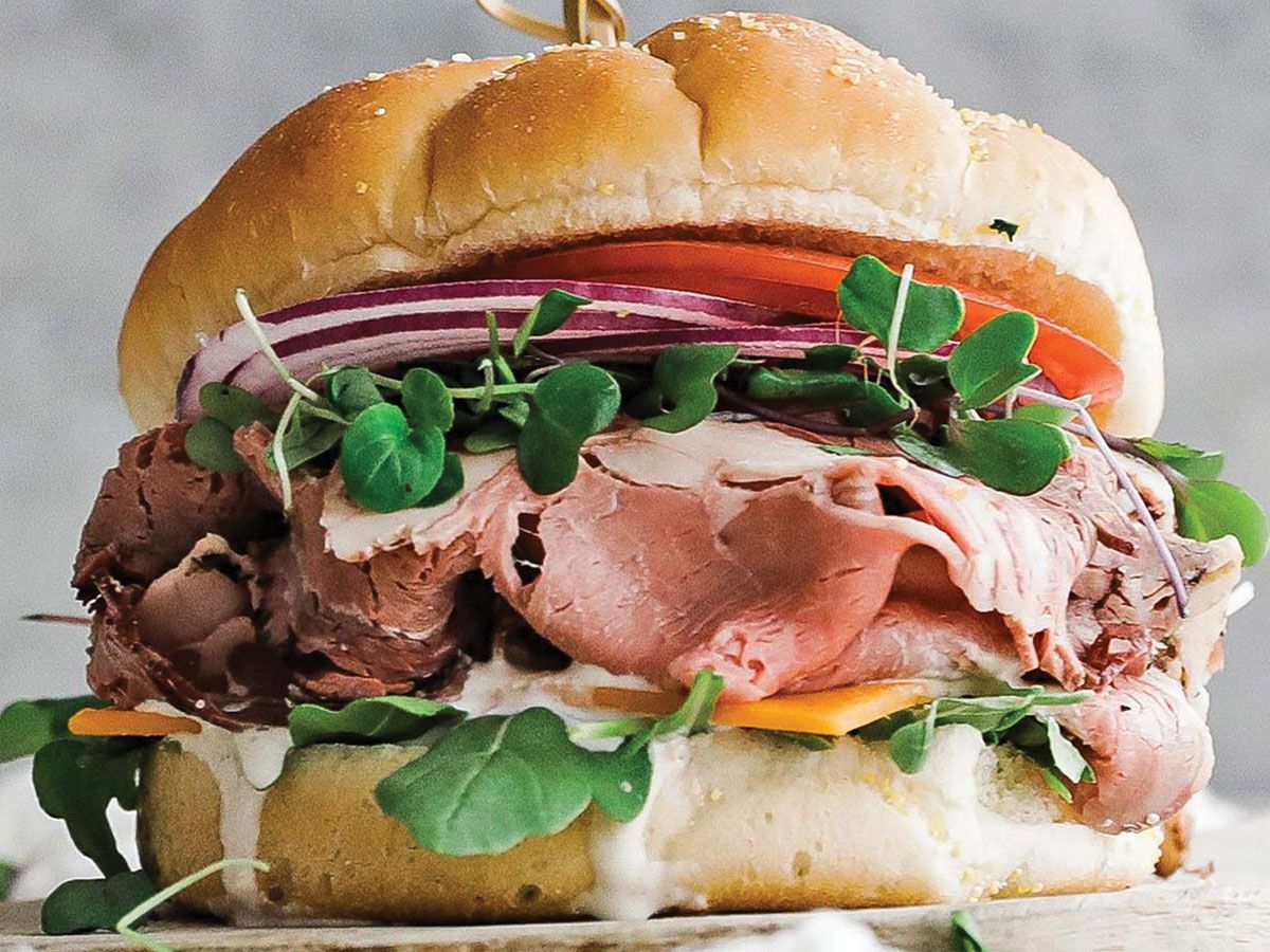 Roasted beef sandwich