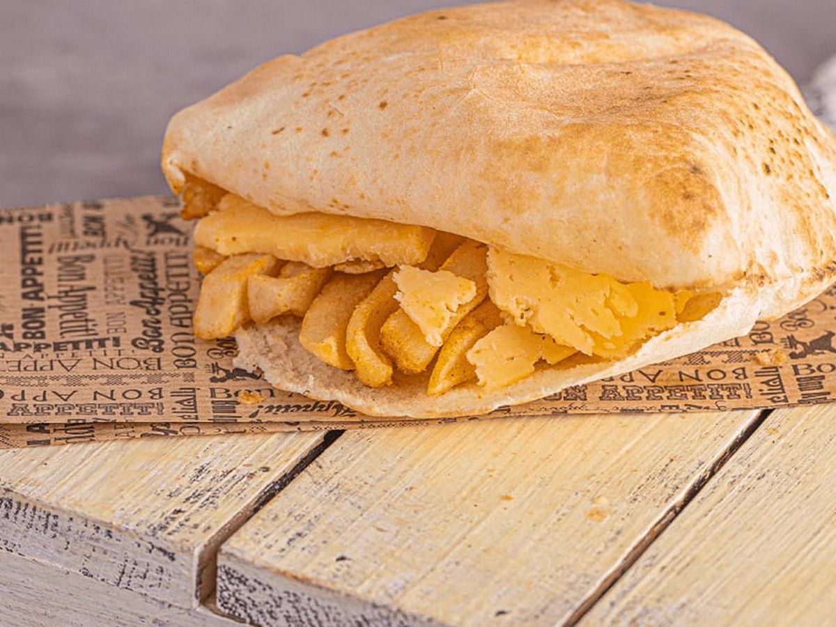 roumi Cheese Fingers Sandwich