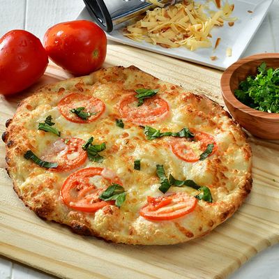 Roumi Cheese Oriental Pizza