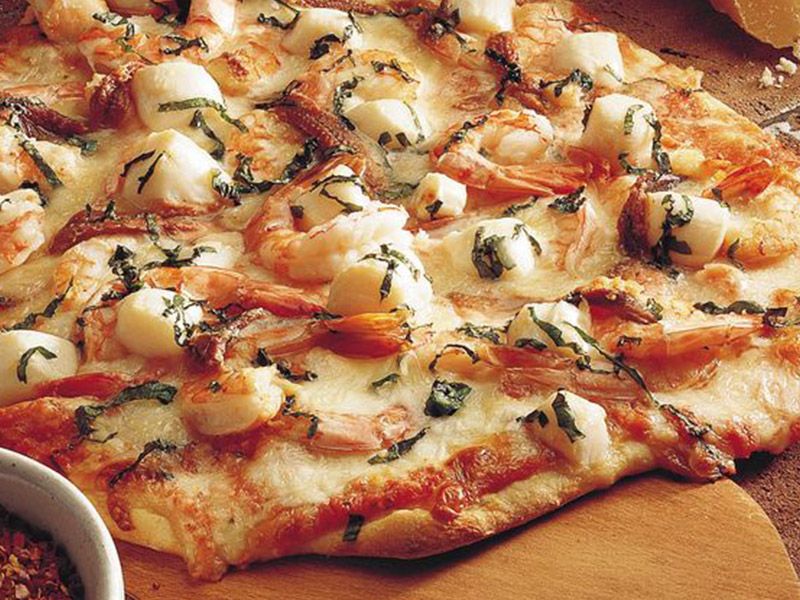 Ranchy Seafood Pizza