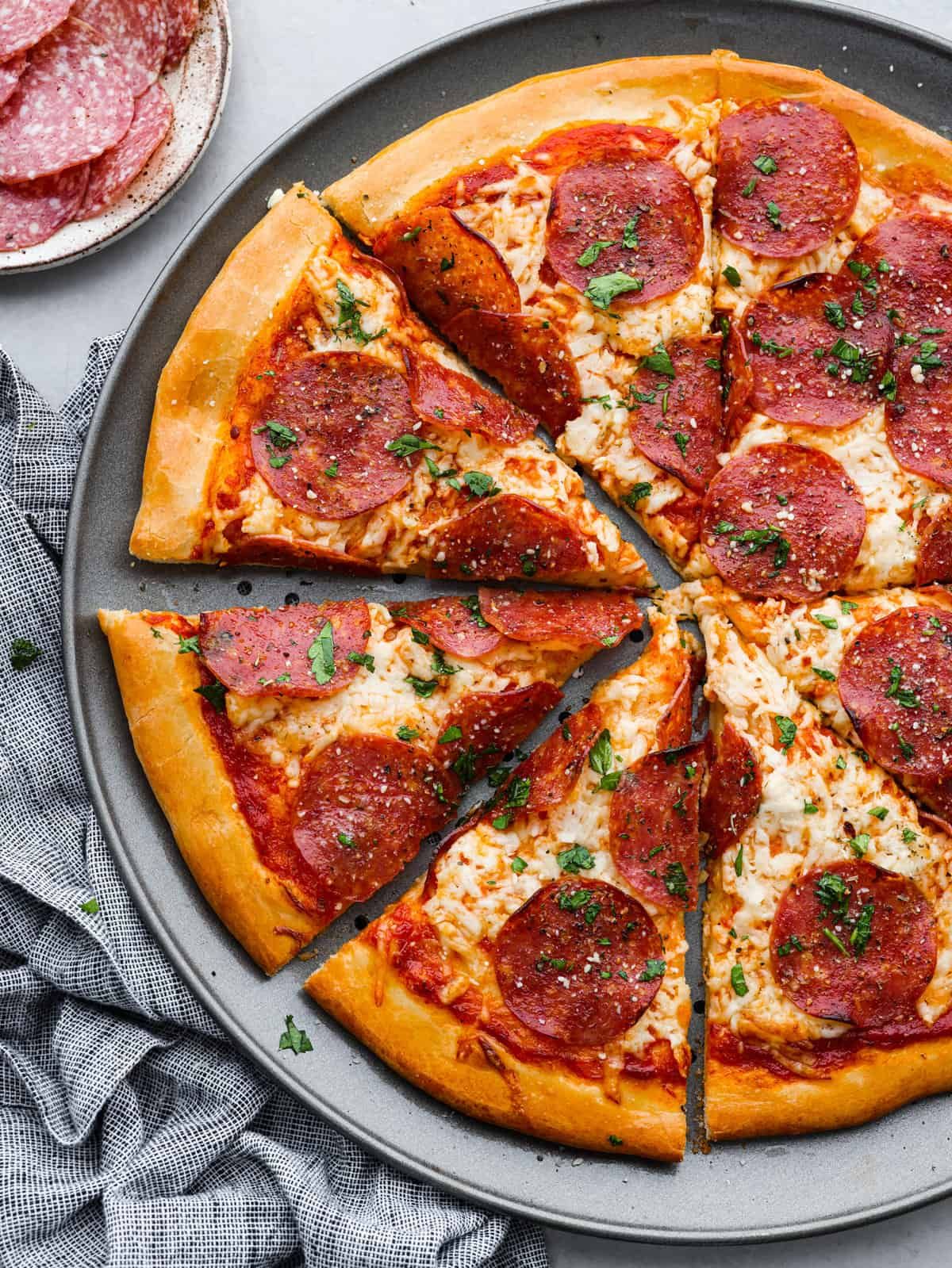 Mix Cheese With Salami Pizza