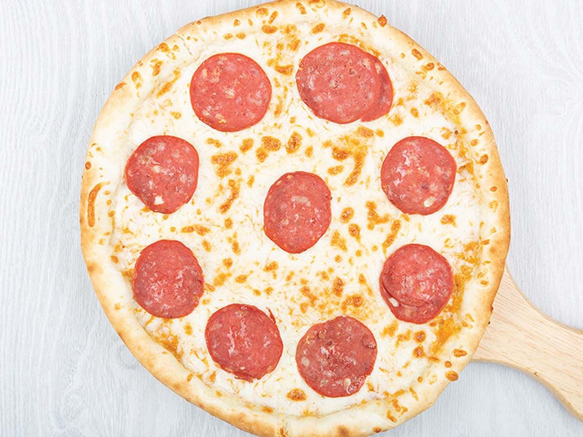 Salami Pizza