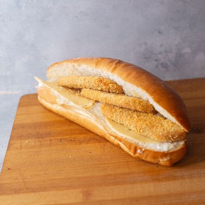 Chicken Pane With Cheddar Cheese And Maynes