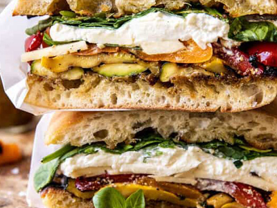 White Cheese With Tomato and Lettuce Sandwich