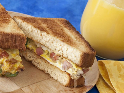 Plain Omelette With Sausage Sandwich