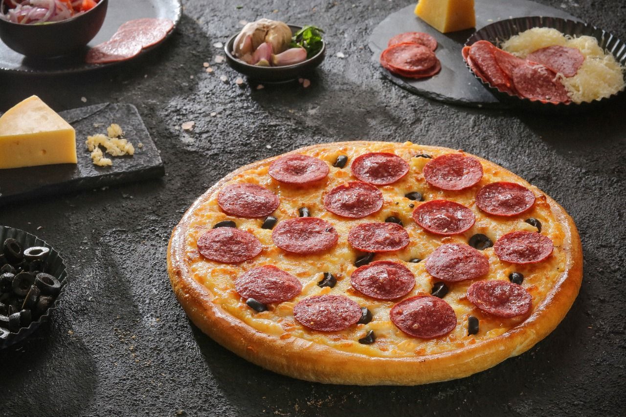 Medium Santana Pizza Offer