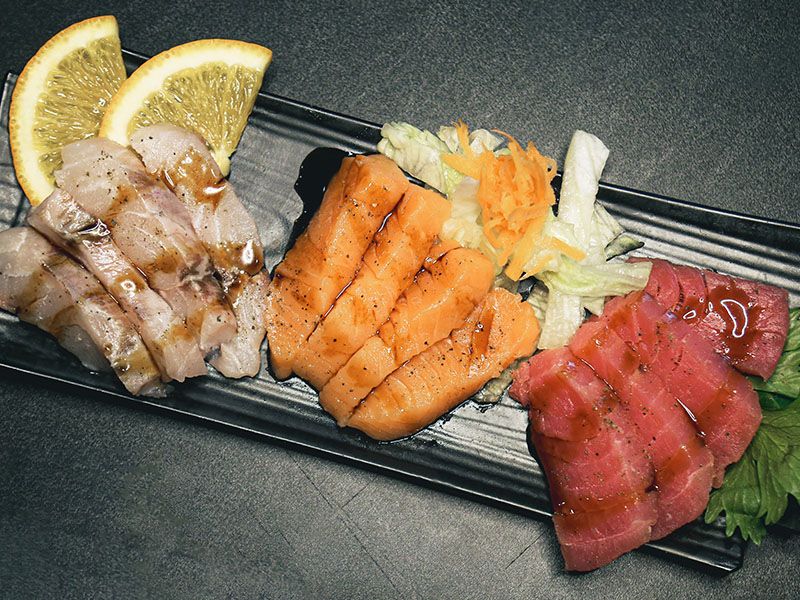sashimi salmon