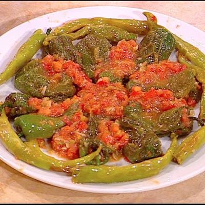A can of fried peppers