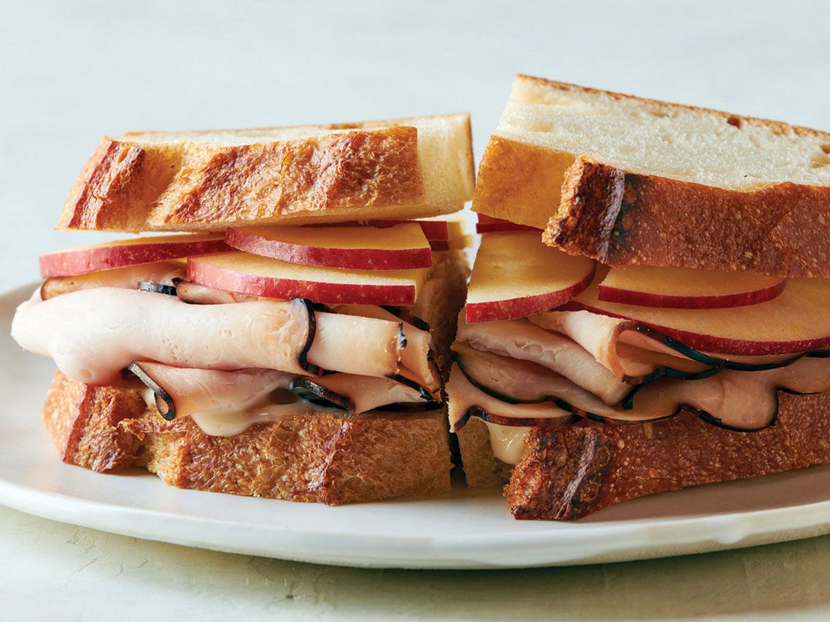 Smoked turkey sandwich