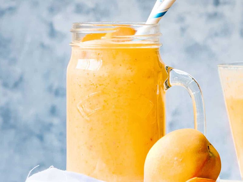 Mango Peach Smoothie