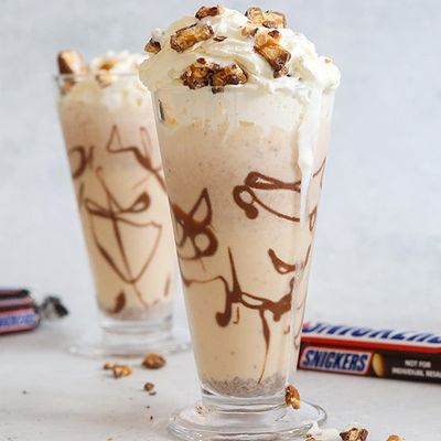 Snickers milkshake