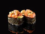 Special Gunkan Salmon Spicy
