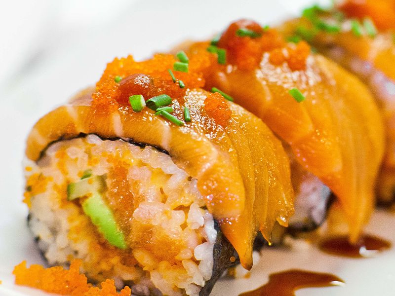 Special Uramaki Spicy Lemon Roll Sushi