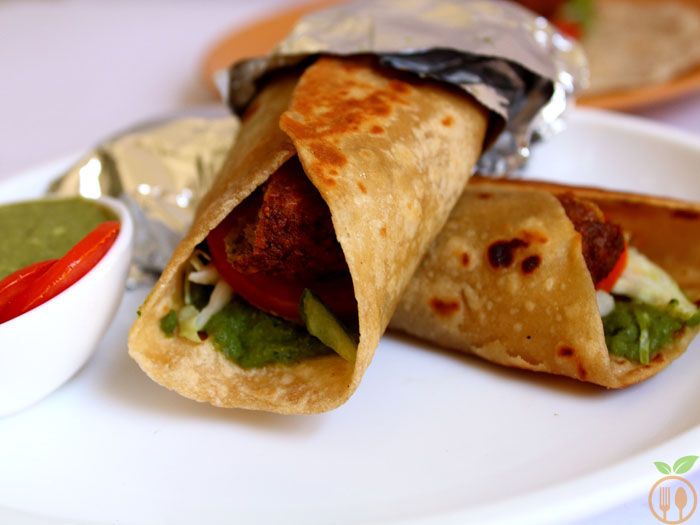 Taamia Roll Sandwich Baladi Bread