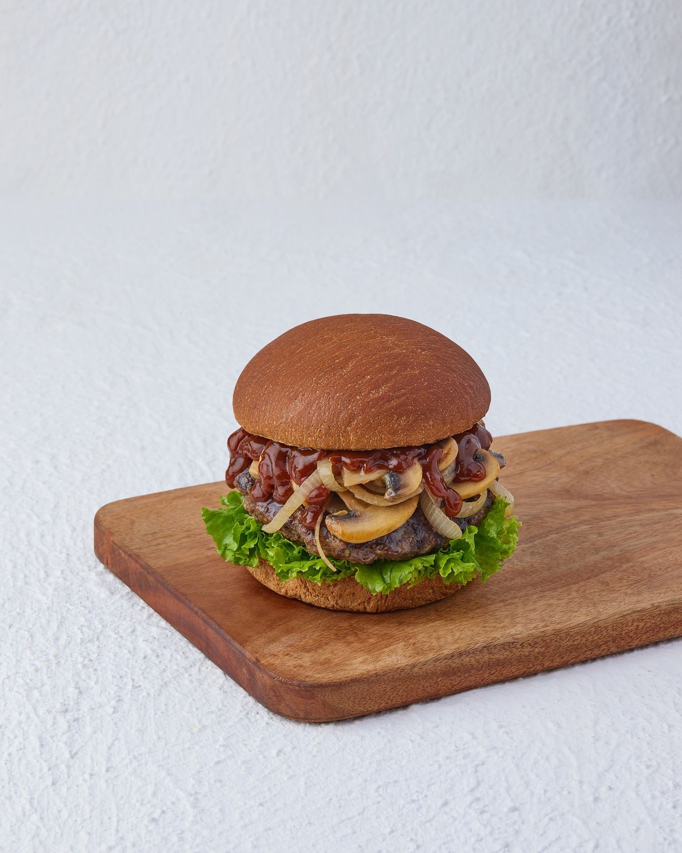 Smokey mushroom burger