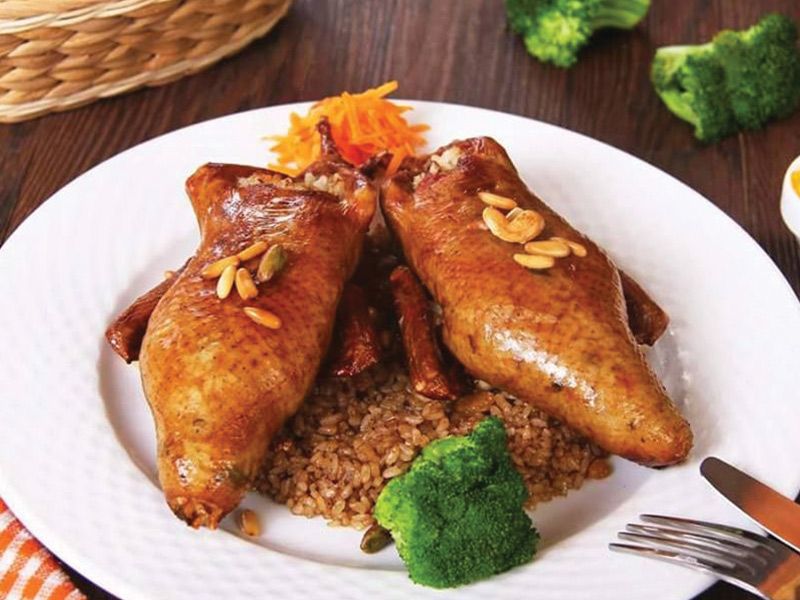 Stuffed pigeon