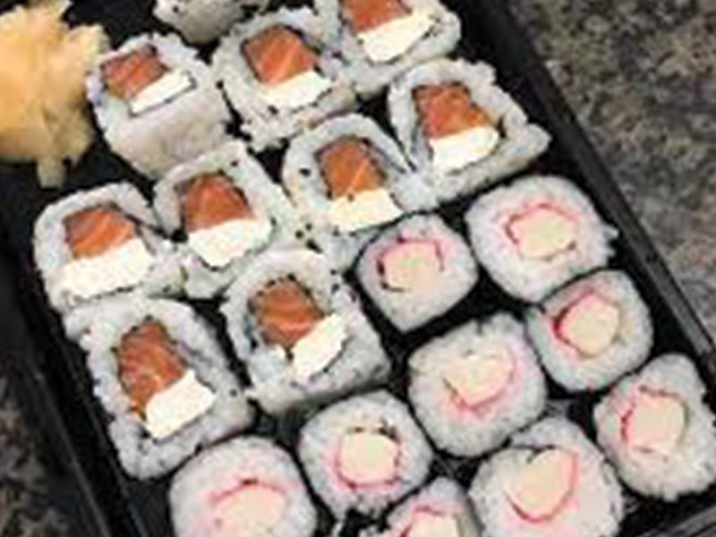 Philadelphia Ura Maki