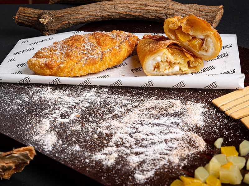 Fire Wood Pie With Fruits