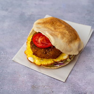 Taamia With Omelette Egg