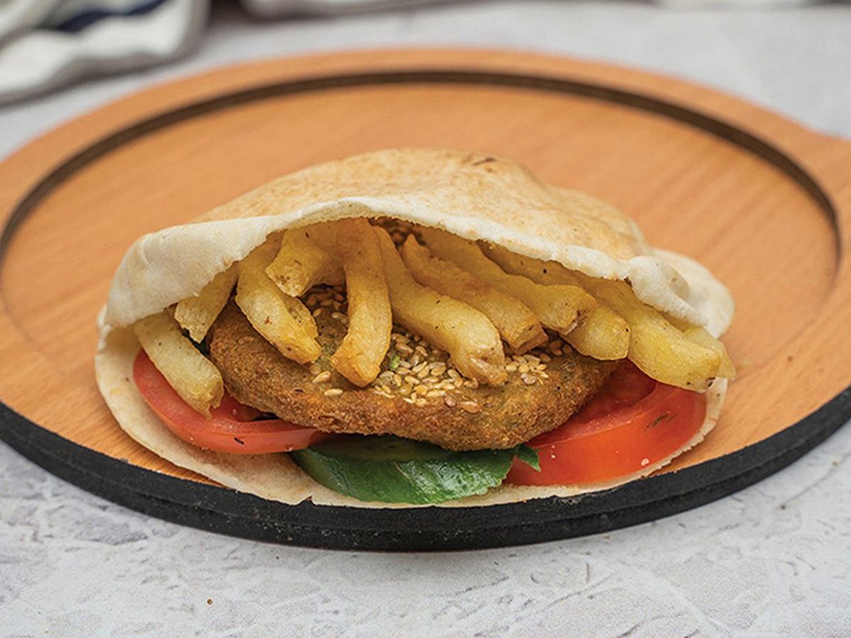 Ta'ameya with Potato Sandwich