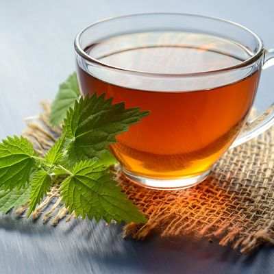 مشروب الشاي الأحمر