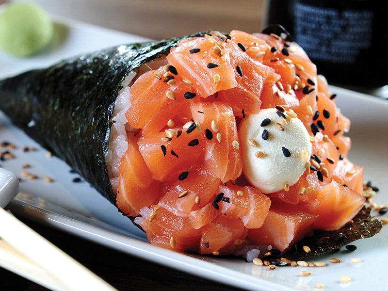 Salmon Temaki
