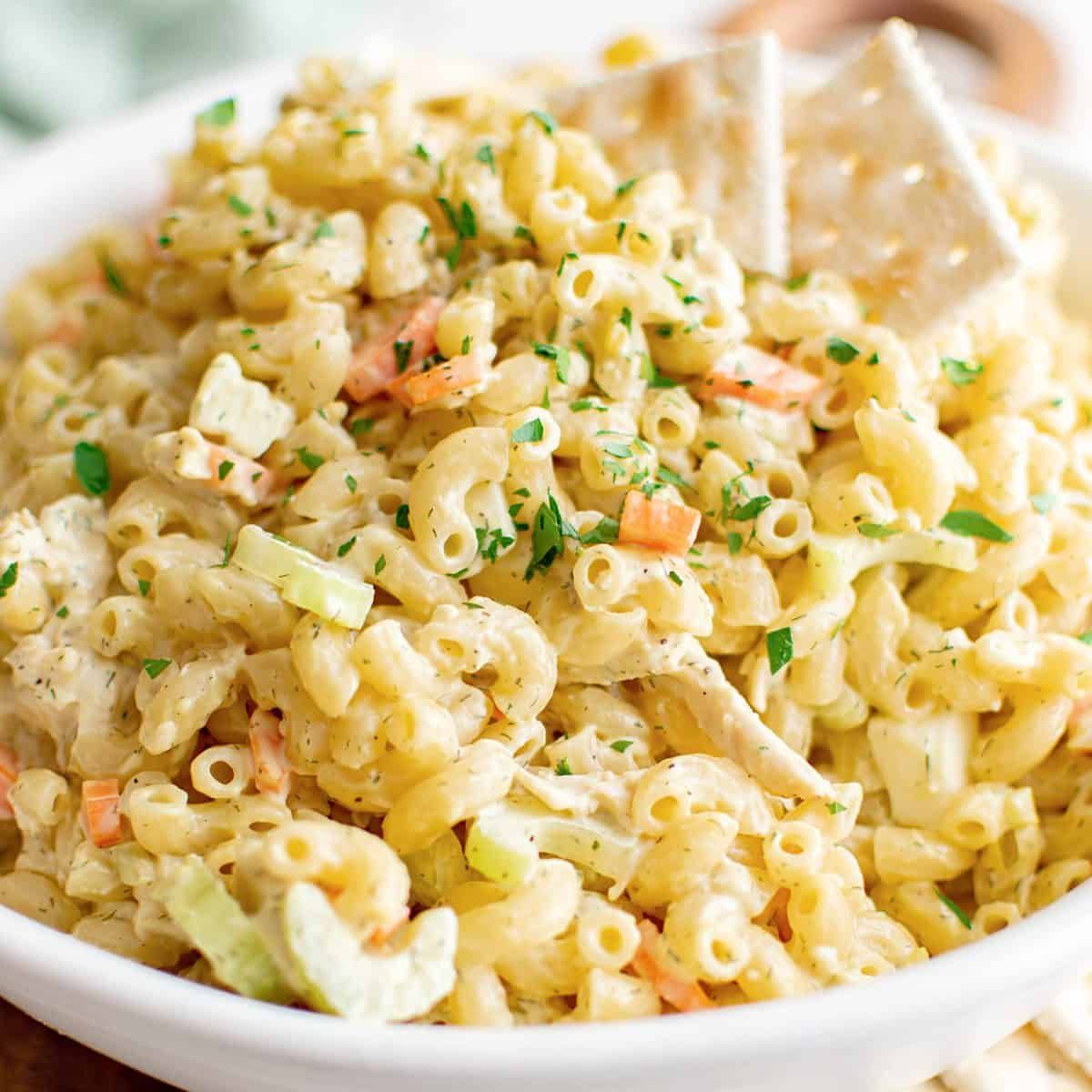 Macaroni with chicken