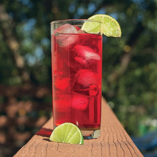 Iced hibiscus juice