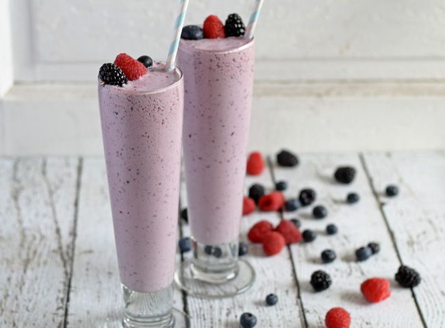 mix berry milkshake