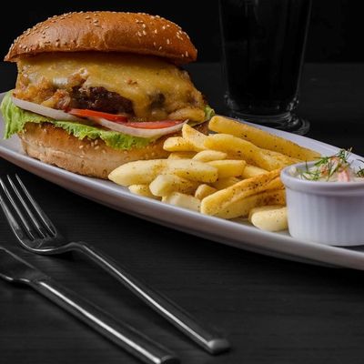 Bacon Cheese Burger 250 Gram