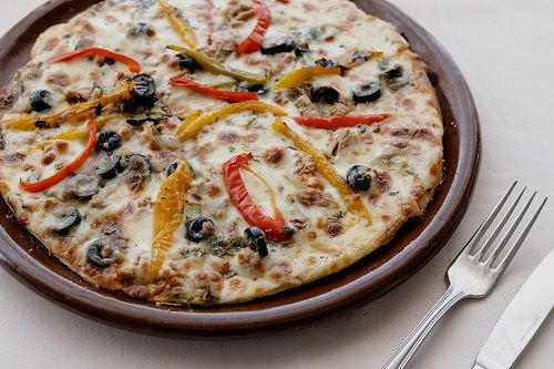 Tuna With Olives Pizza