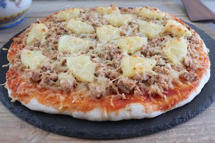 Tuna Pizza