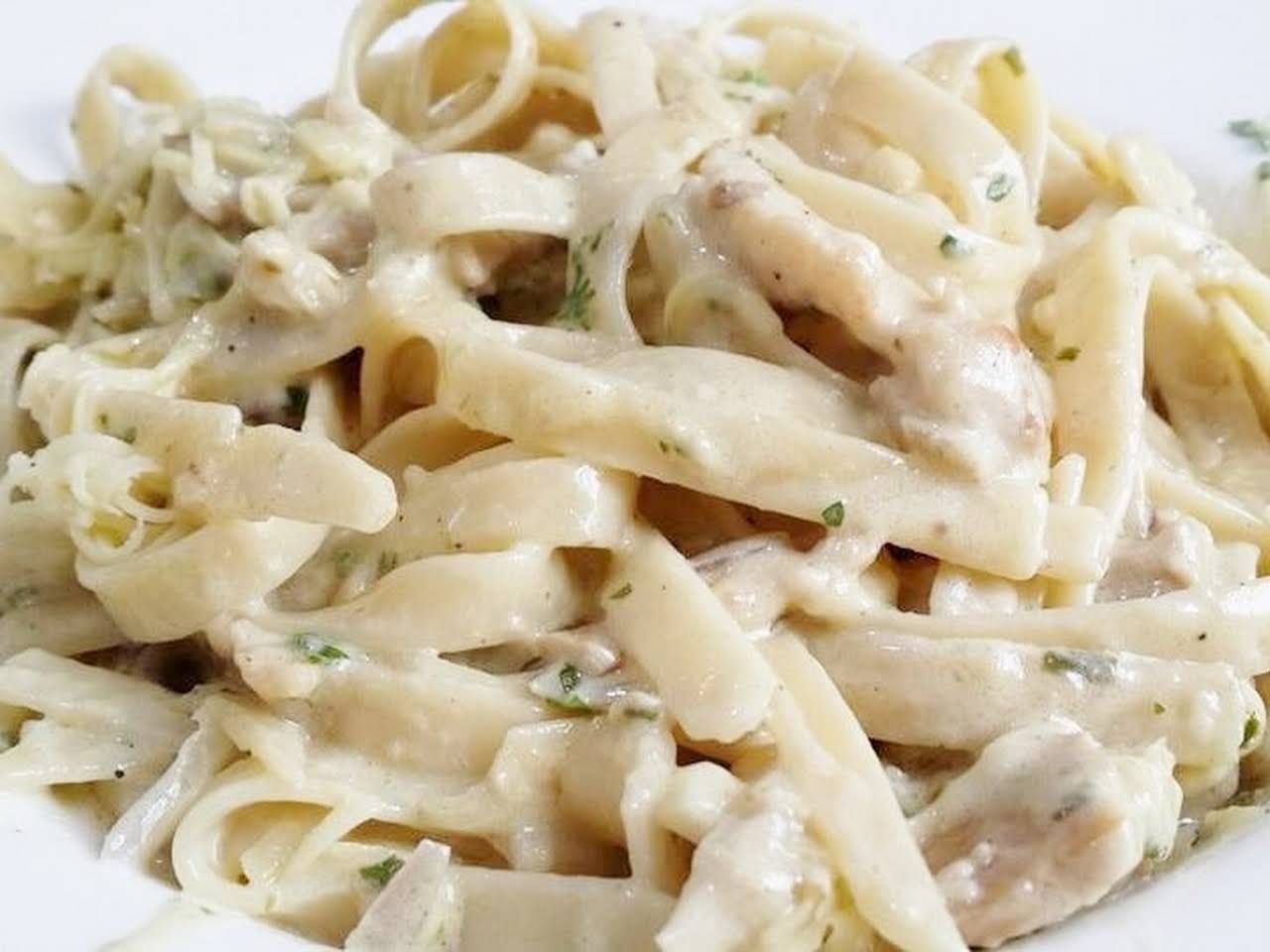 Hot Dog Negresco White Sauce Pasta