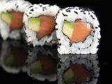 Ura Salmon Maki