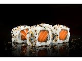 Salmon Uramaki