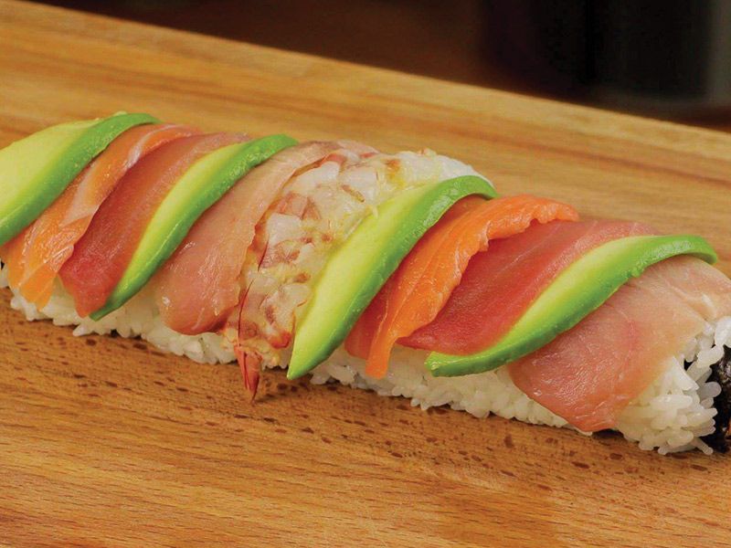 Rainbow Ura Maki