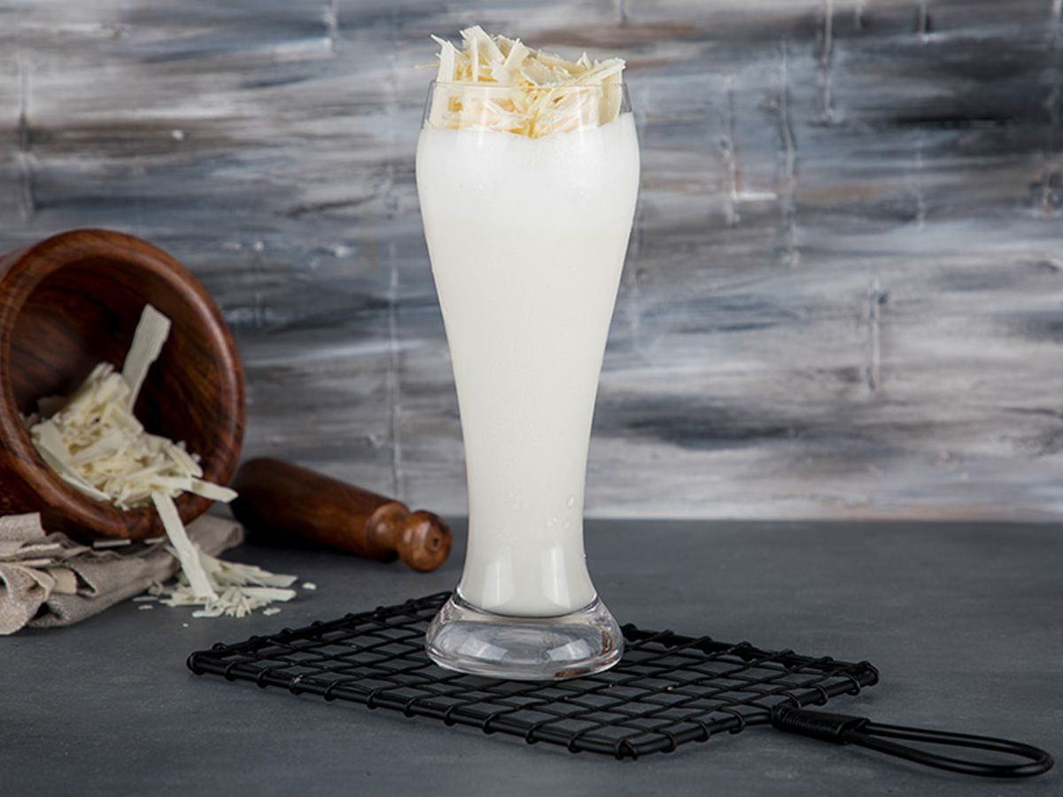 vanilla milkshake