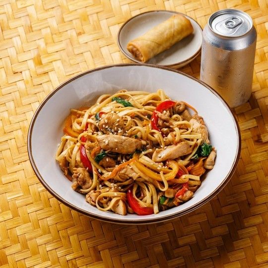 Chicken Noodle Solo Meal