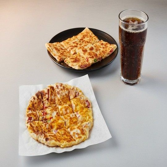 Sausage With Kiri Pie Meal