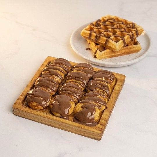Nutella Waffle & Mini Pancakes