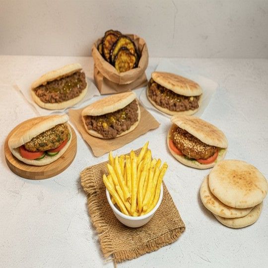 Family Sandwich Feast for 4