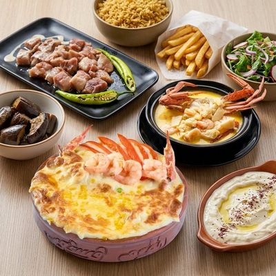 Dynamite Casserole Family Feast for 4