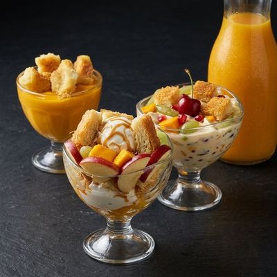 Family Dessert & Juice Feast for 4
